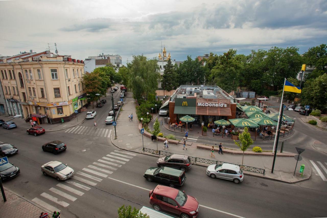 Central Hostel Harkiv Dış mekan fotoğraf